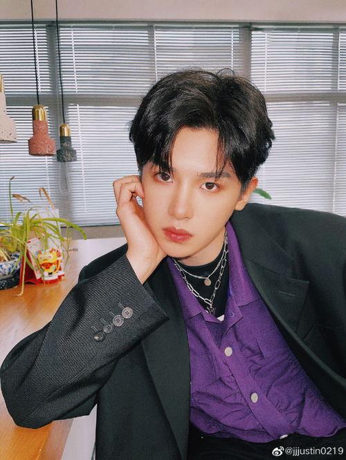 娱乐吃瓜黄明昊是谁啊